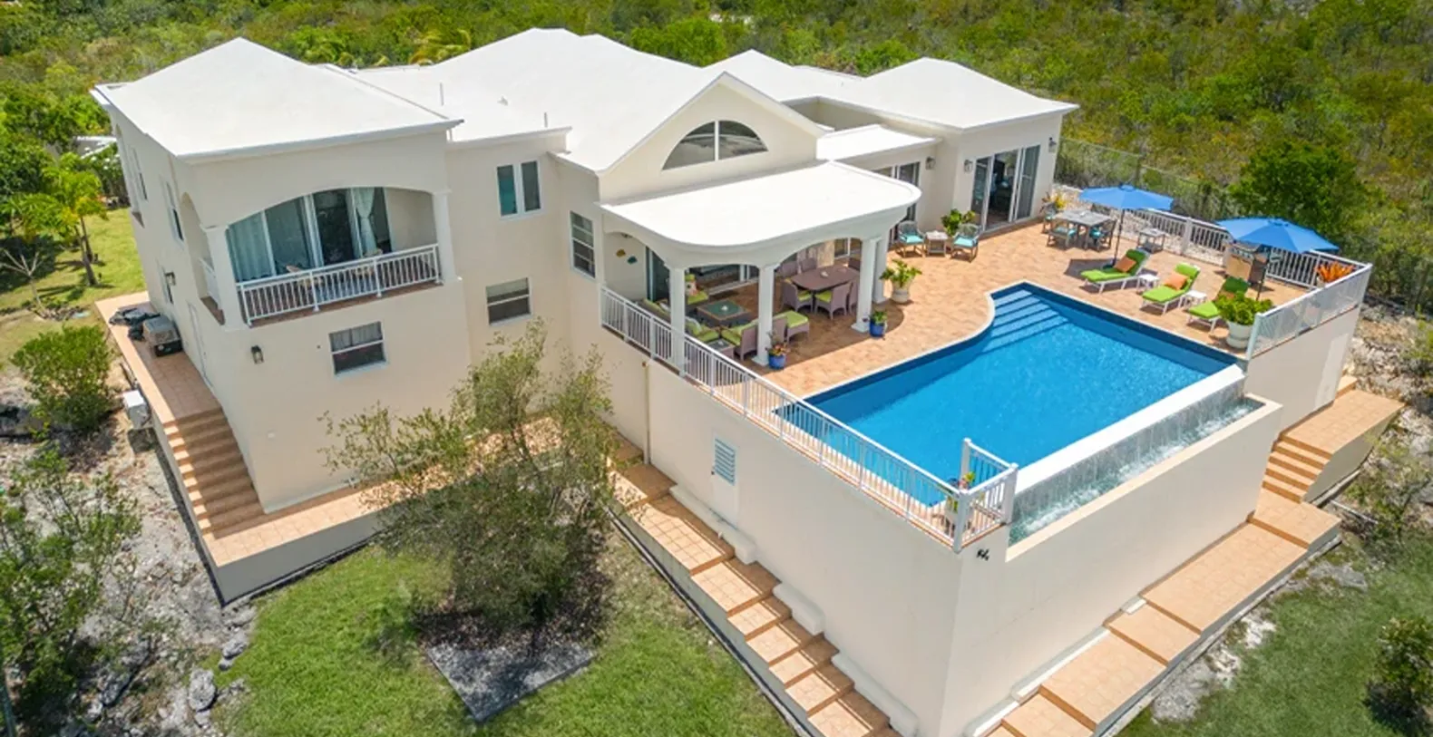 Villa Okeanos Island Harbour, Shoal Bay East Vacation Villa - Anguilla