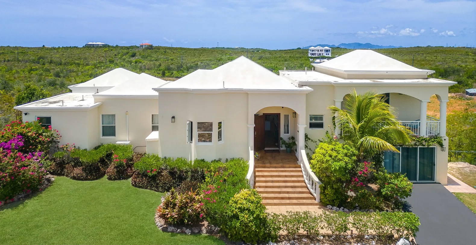 Villa Okeanos Island Harbour, Shoal Bay East Vacation Villa - Anguilla
