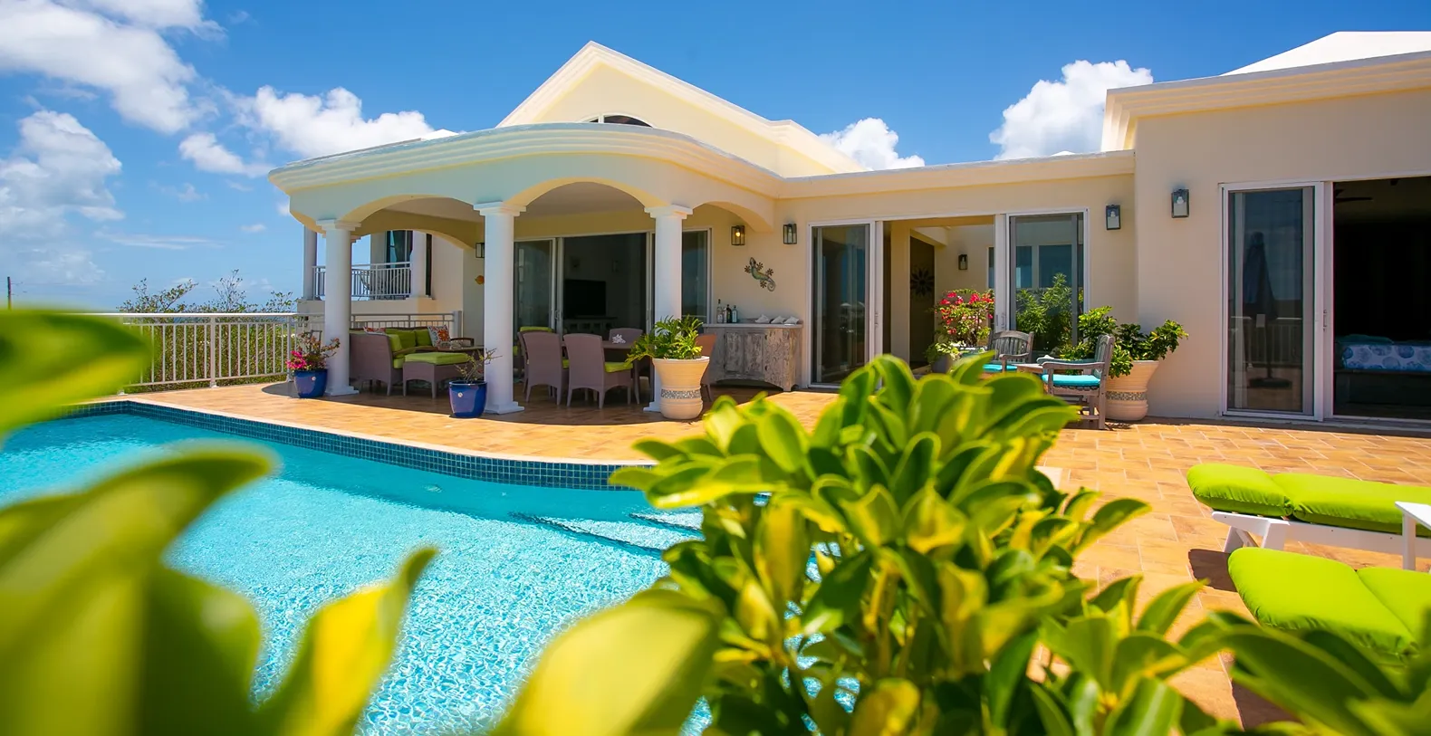 Villa Okeanos Island Harbour, Shoal Bay East Vacation Villa - Anguilla