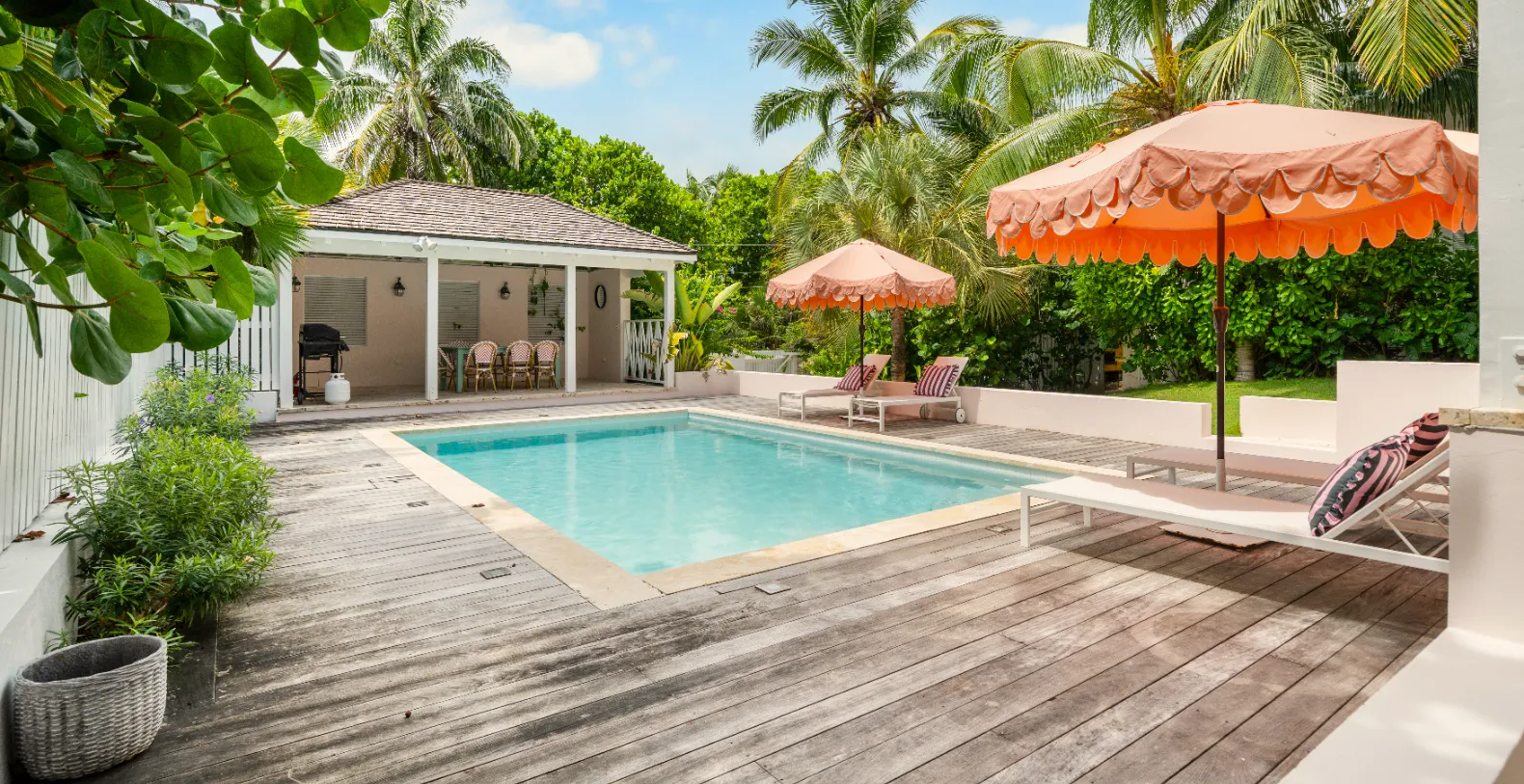 Sea Siren Bahamas Vacation Villa - Harbour Island