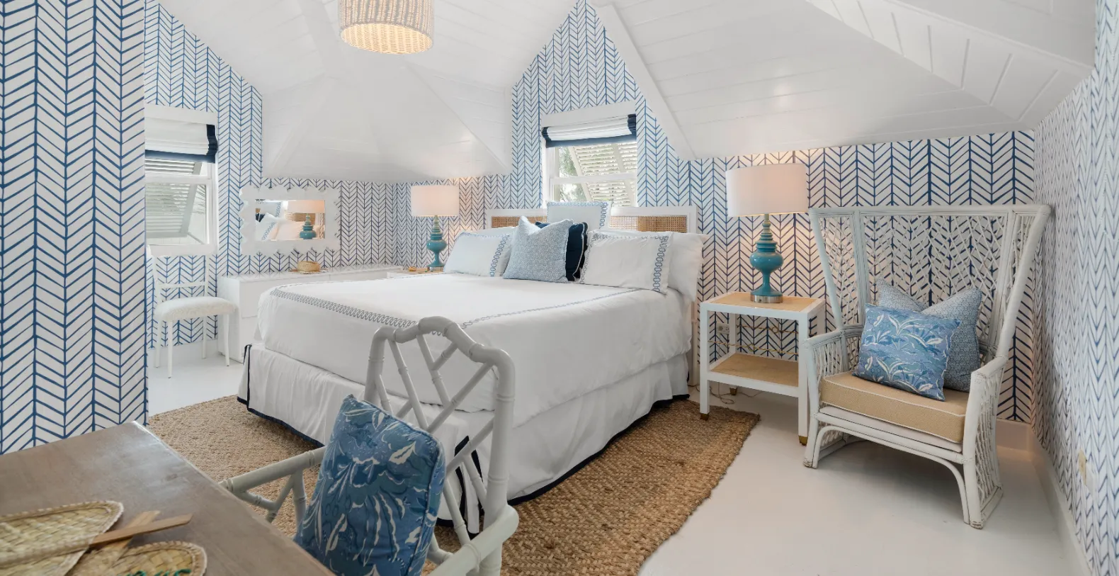 Sea Siren Bahamas Vacation Villa - Harbour Island