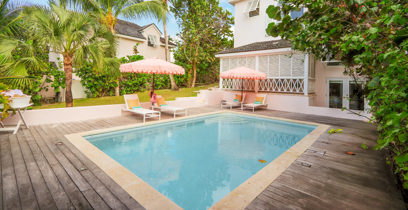 Sea Siren Bahamas Vacation Villa - Harbour Island