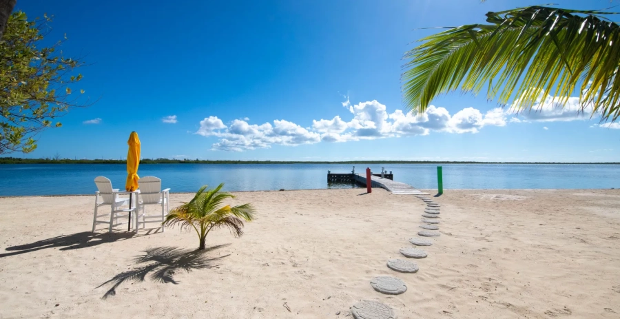 Barefoot Kai Vacation Villa - Cayman Islands