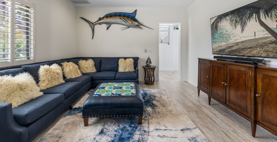 Bella Vista Grand Cayman Architectural Masterpiece - East End