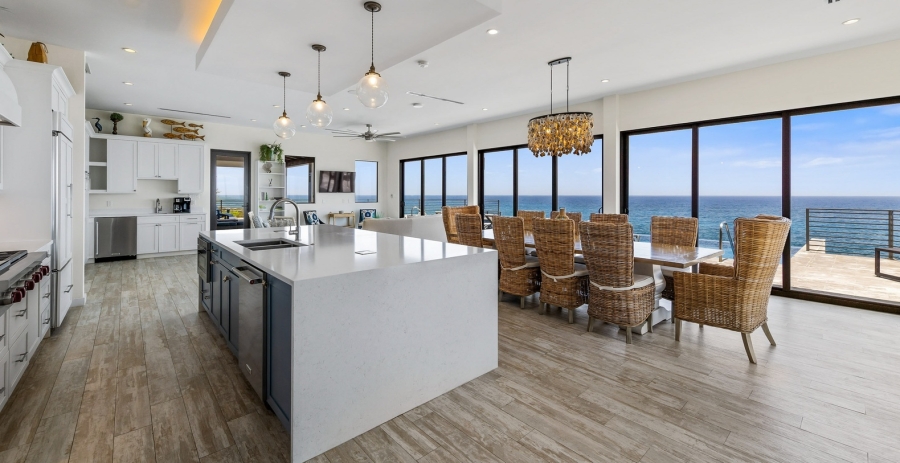 Bella Vista Grand Cayman Architectural Masterpiece - East End