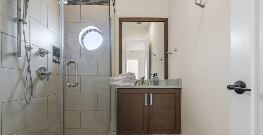 Bella Vista Grand Cayman Architectural Masterpiece - East End