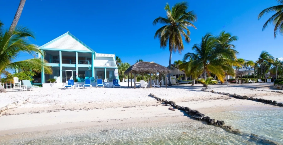 Bit of Heaven Grand Cayman - Queen Suite