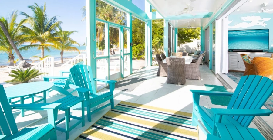 Bit of Heaven Grand Cayman - Living Area