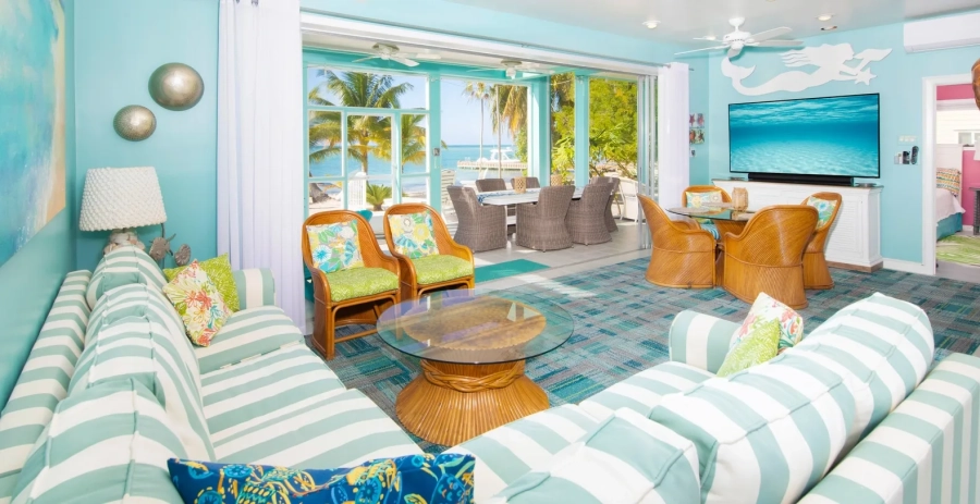 Bit of Heaven Grand Cayman - Family Room