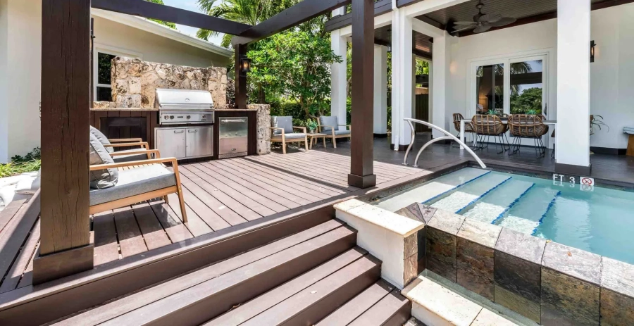 Ritz Carlton Deckhouse Vacation Villa - Cayman Islands