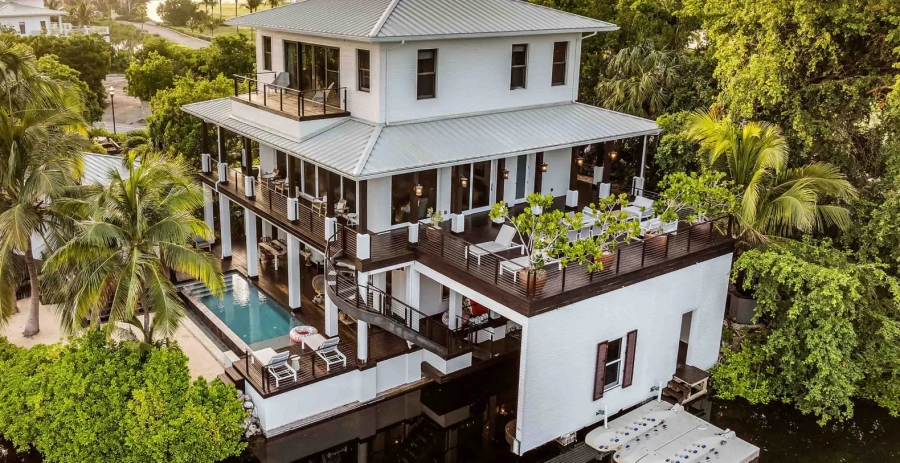 Ritz Carlton Deckhouse Vacation Villa - Cayman Islands