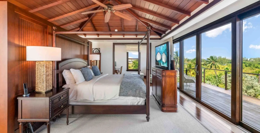 Ritz Carlton Deckhouse Vacation Villa - Cayman Islands