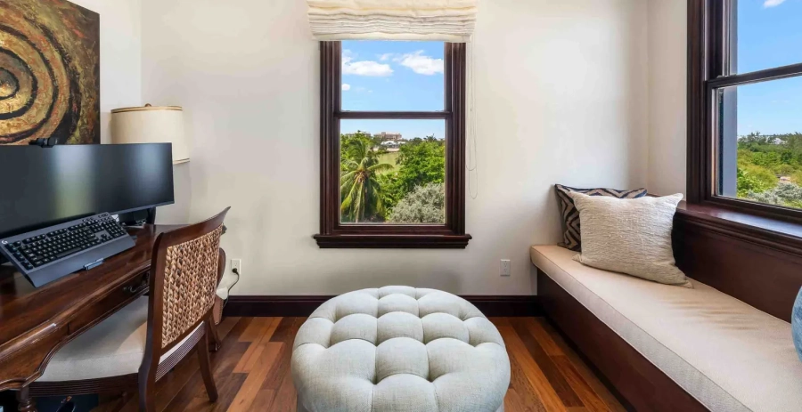 Ritz Carlton Deckhouse Vacation Villa - Cayman Islands