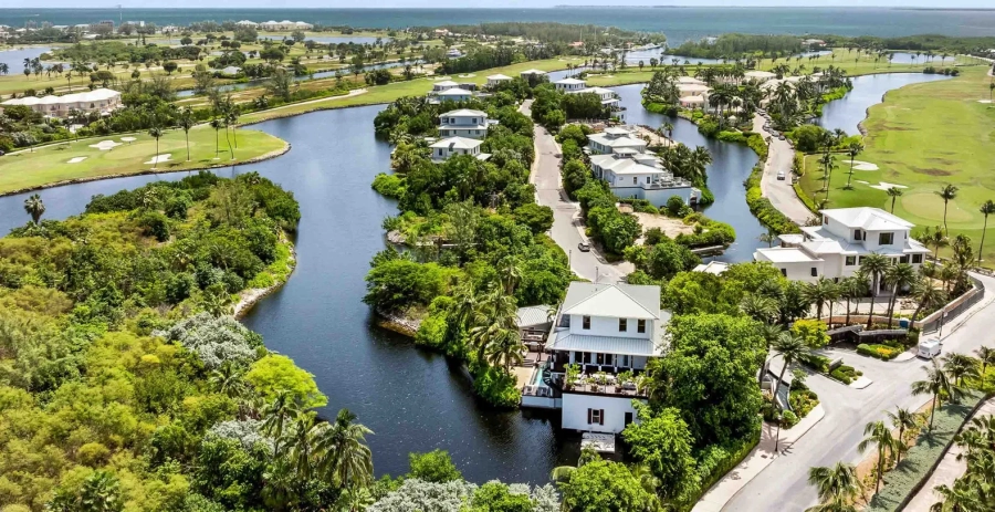 Ritz Carlton Deckhouse Vacation Villa - Cayman Islands
