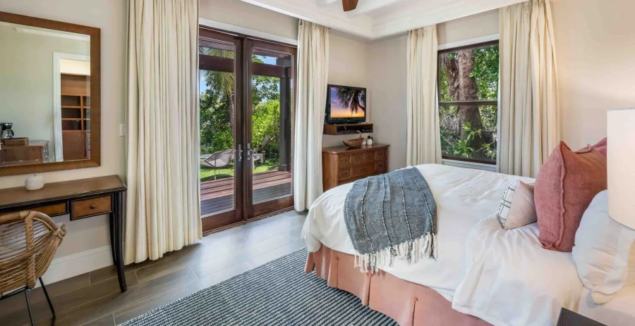 Ritz Carlton Deckhouse Vacation Villa - Cayman Islands