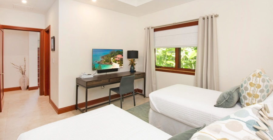 Casa Luna #16 Grand Cayman Vacation Villa - South Coast