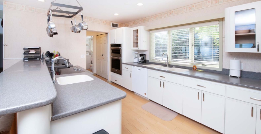 Castaway Cove Grand Cayman Vacation Villa - Northeast