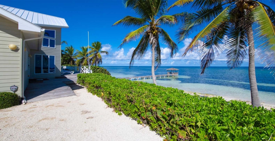 Castaway Cove Grand Cayman Vacation Villa - Northeast