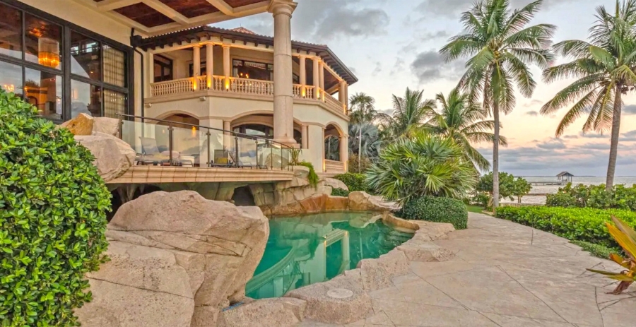 Castillo Caribe Grand Cayman Vacation Villa - South Coast