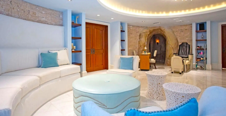 Castillo Caribe Grand Cayman Vacation Villa - South Coast