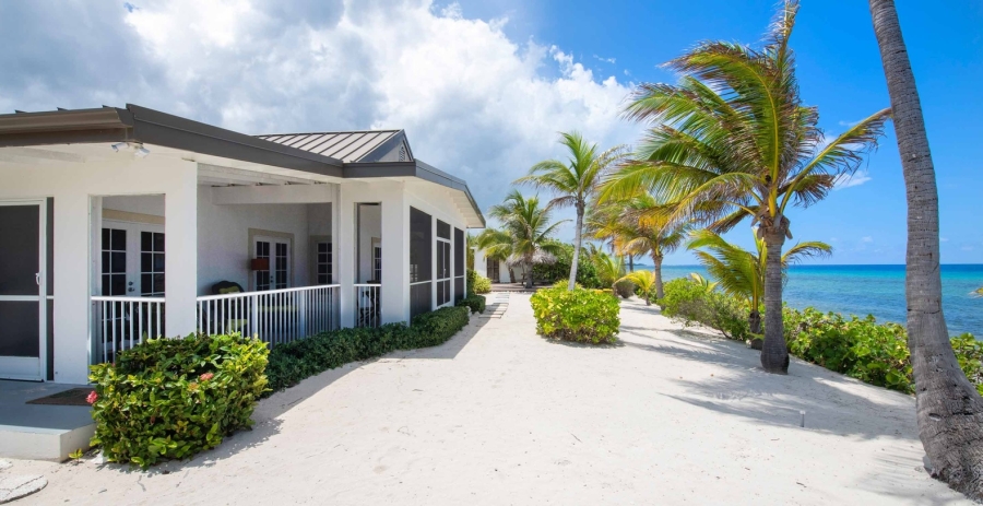 Conch'ed Out + Cottage Grand Cayman Oceanfront Villa - North Side