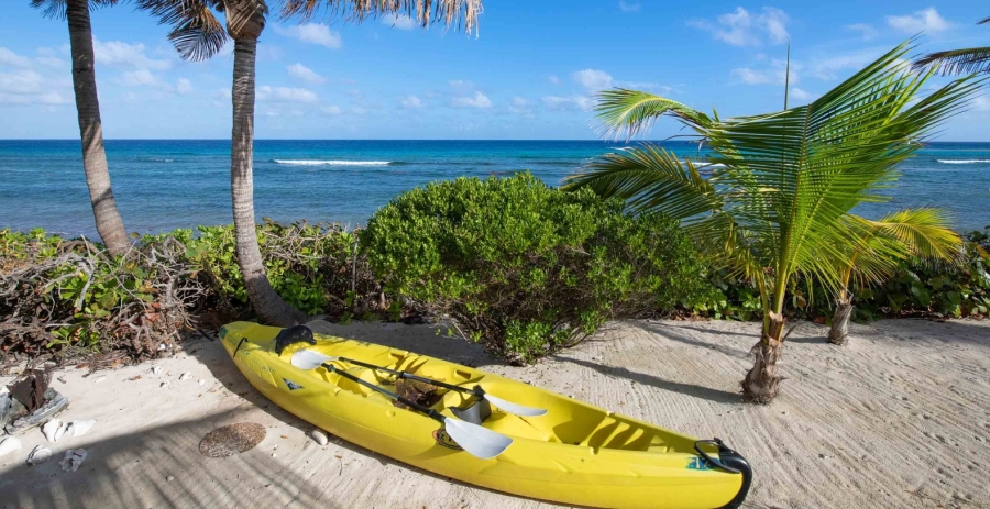 Conch'ed Out + Cottage Grand Cayman Oceanfront Villa - North Side