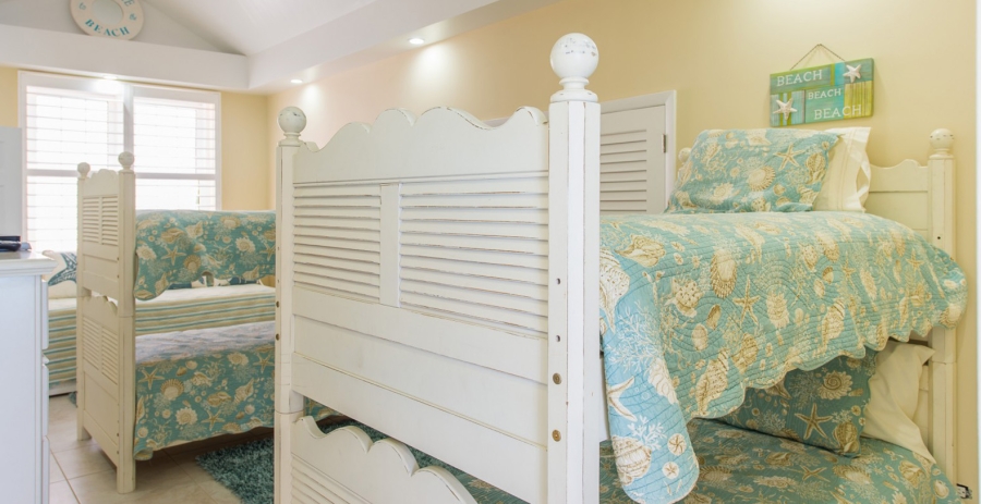 Coral Reef Villa Seven Mile Beach Grand Cayman