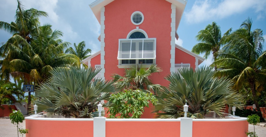 Coral Reef Villa Seven Mile Beach Grand Cayman