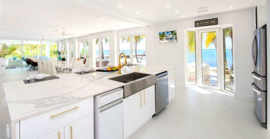 Crystal Waters Grand Cayman Vacation Villa - Cayman Kai