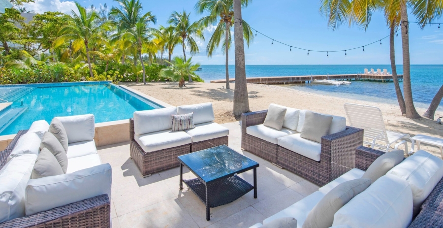 Crystal Waters Grand Cayman Vacation Villa - Cayman Kai