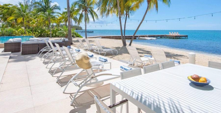 Crystal Waters Grand Cayman Vacation Villa - Cayman Kai