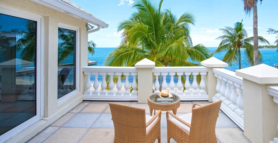 Crystal Waters Grand Cayman Vacation Villa - Cayman Kai