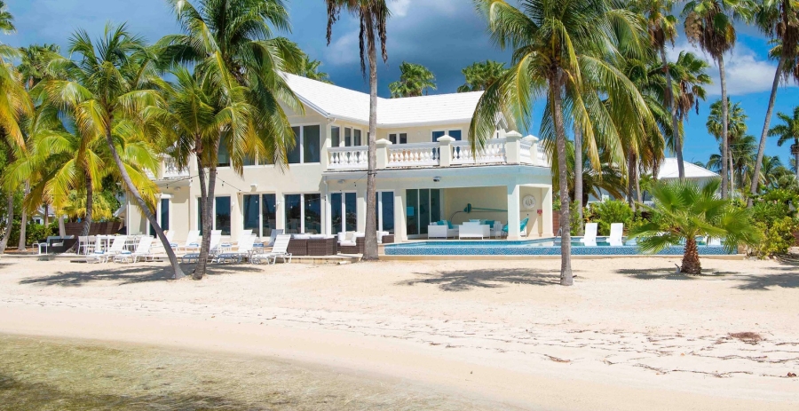 Crystal Waters Grand Cayman Vacation Villa - Cayman Kai