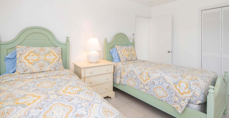 Fingertip Grand Cayman Vacation Villa - Cayman Kai