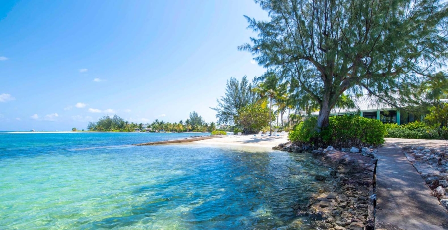 Fingertip Grand Cayman Vacation Villa - Cayman Kai