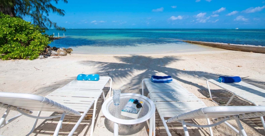 Fingertip Grand Cayman Vacation Villa - Cayman Kai