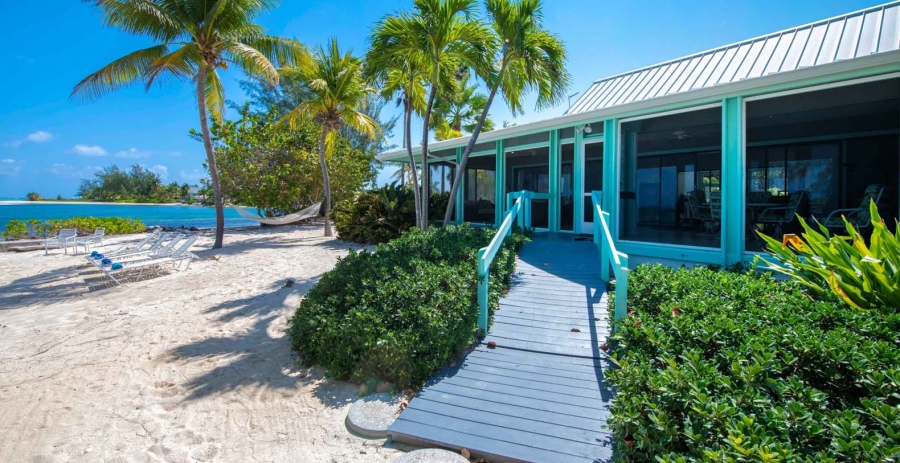 Fingertip Grand Cayman Vacation Villa - Cayman Kai