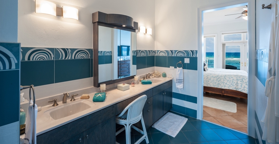 Hilltime Grand Cayman Vacation Villa - Rum Point