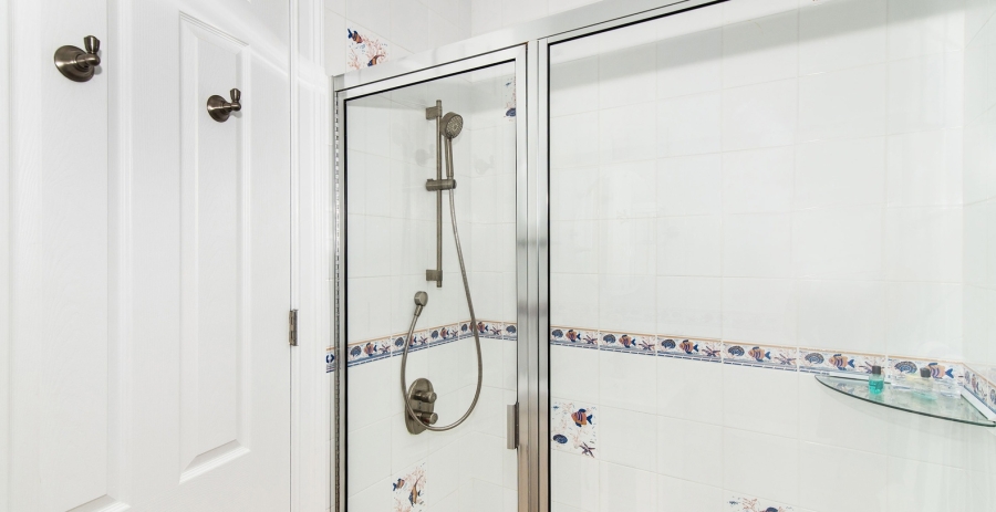 Hilltime Grand Cayman Vacation Villa - Rum Point