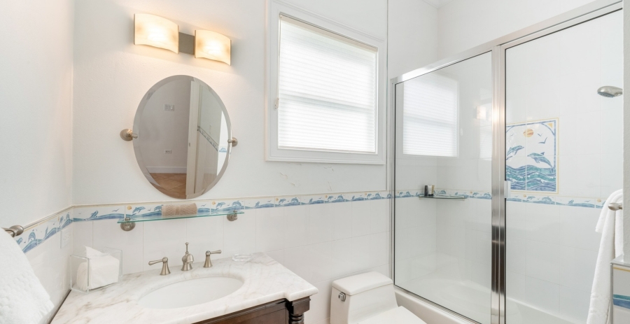 Hilltime Grand Cayman Vacation Villa - Rum Point