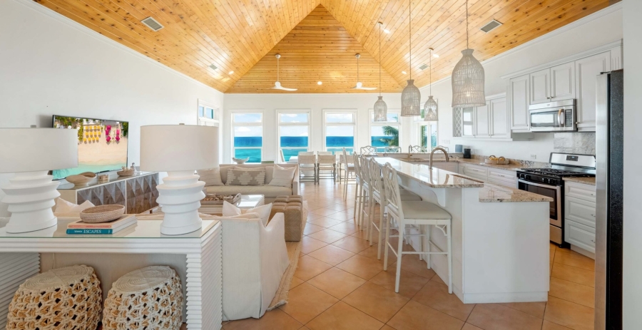 Hilltime Grand Cayman Vacation Villa - Rum Point