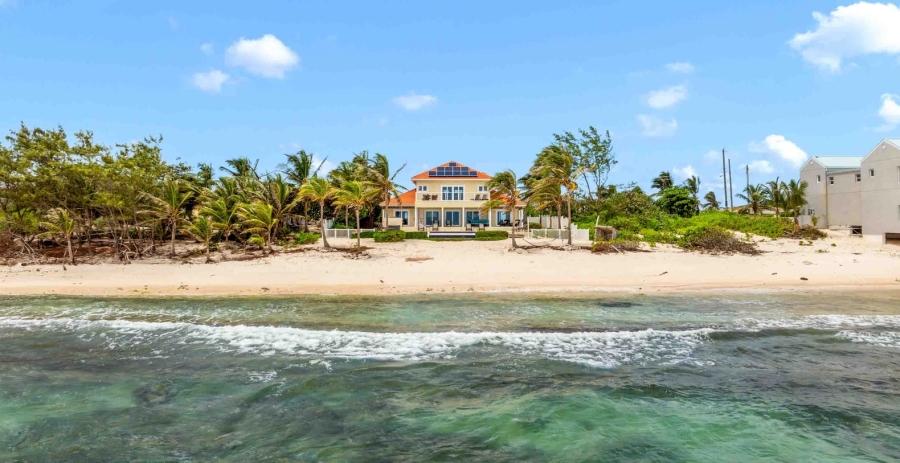 In Harmony Grand Cayman 4-Bedroom Luxury Villa - Bodden Town