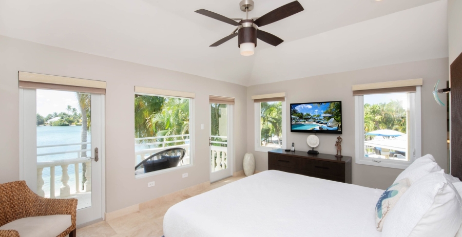 Kaiku Villa Grand Cayman Vacation Villa - Cayman Kai