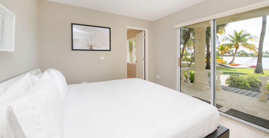 Kaiku Villa Grand Cayman Vacation Villa - Cayman Kai