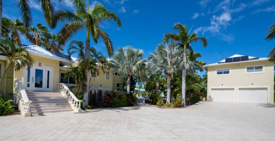 Kaiku Villa Grand Cayman Vacation Villa - Cayman Kai