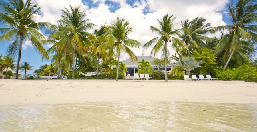 Kailypso Grand Cayman 3-Bedroom Beachfront Villa - Cayman Kai Bio Bay
