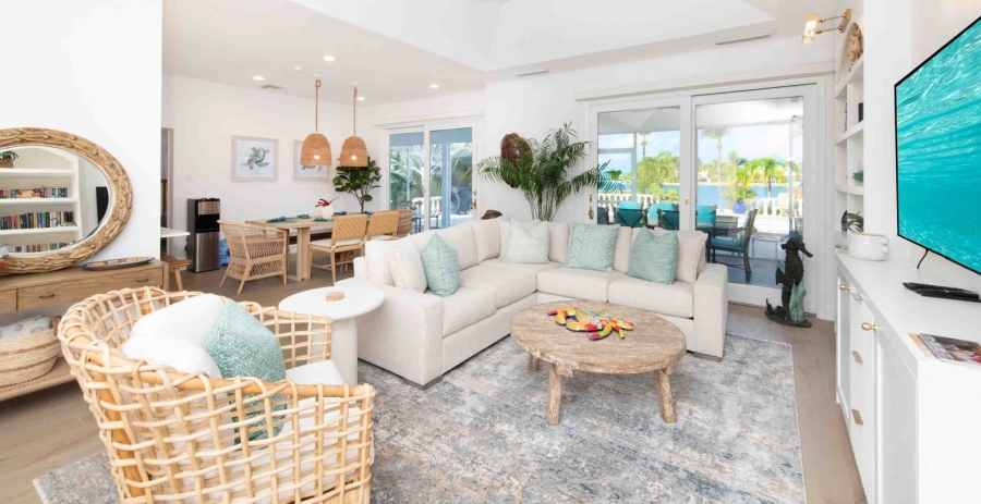 Kailypso Grand Cayman 3-Bedroom Beachfront Villa - Cayman Kai Bio Bay