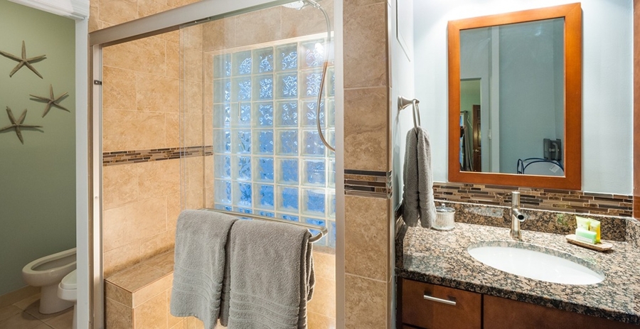 Lone Palm Grand Cayman Award-Winning Oceanfront Villa - East End