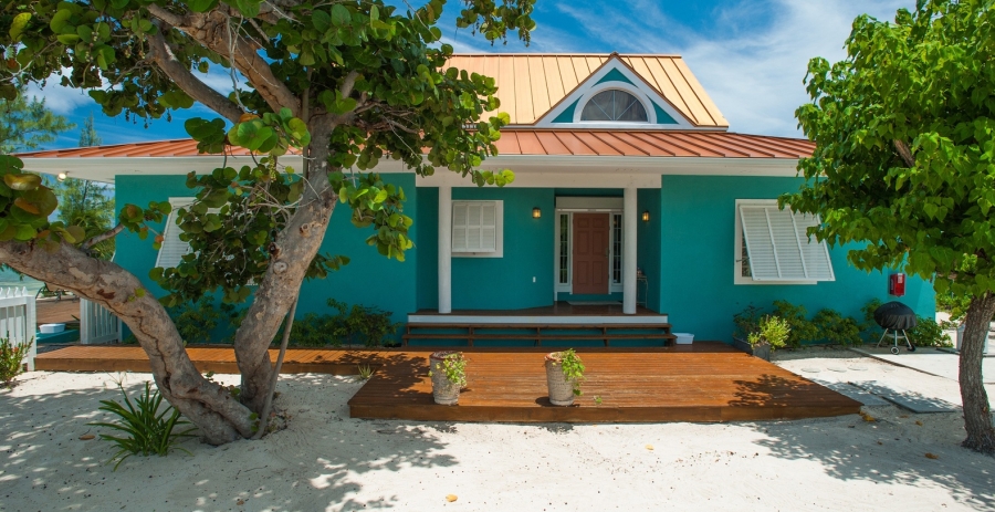 Lone Palm Grand Cayman Award-Winning Oceanfront Villa - East End