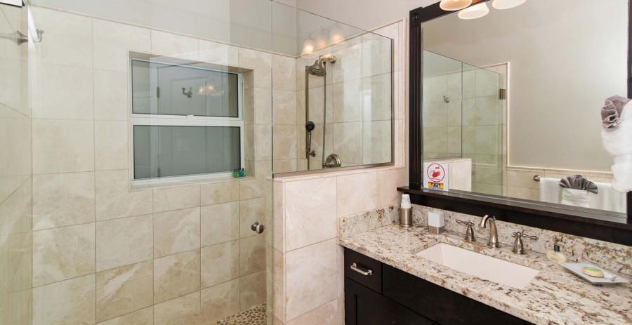 Moon Kai Grand Cayman Vacation Villa - Northeast